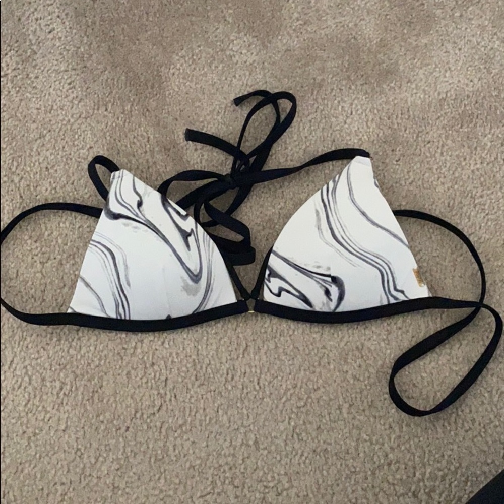 Black and white bikini top